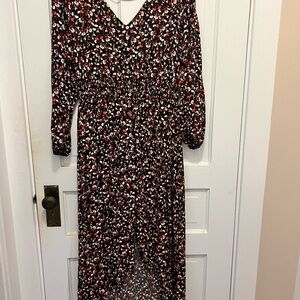 Black and White V-Neck Bishop Sleeve Wrap Dress